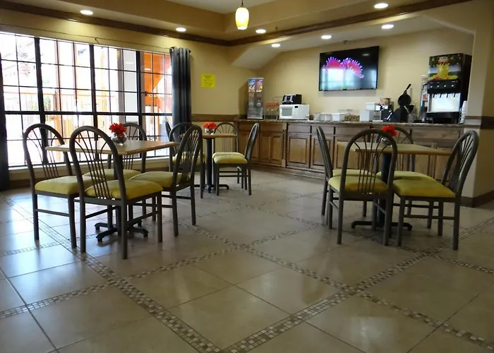 Lone Star Inn - San Benito Harlingen